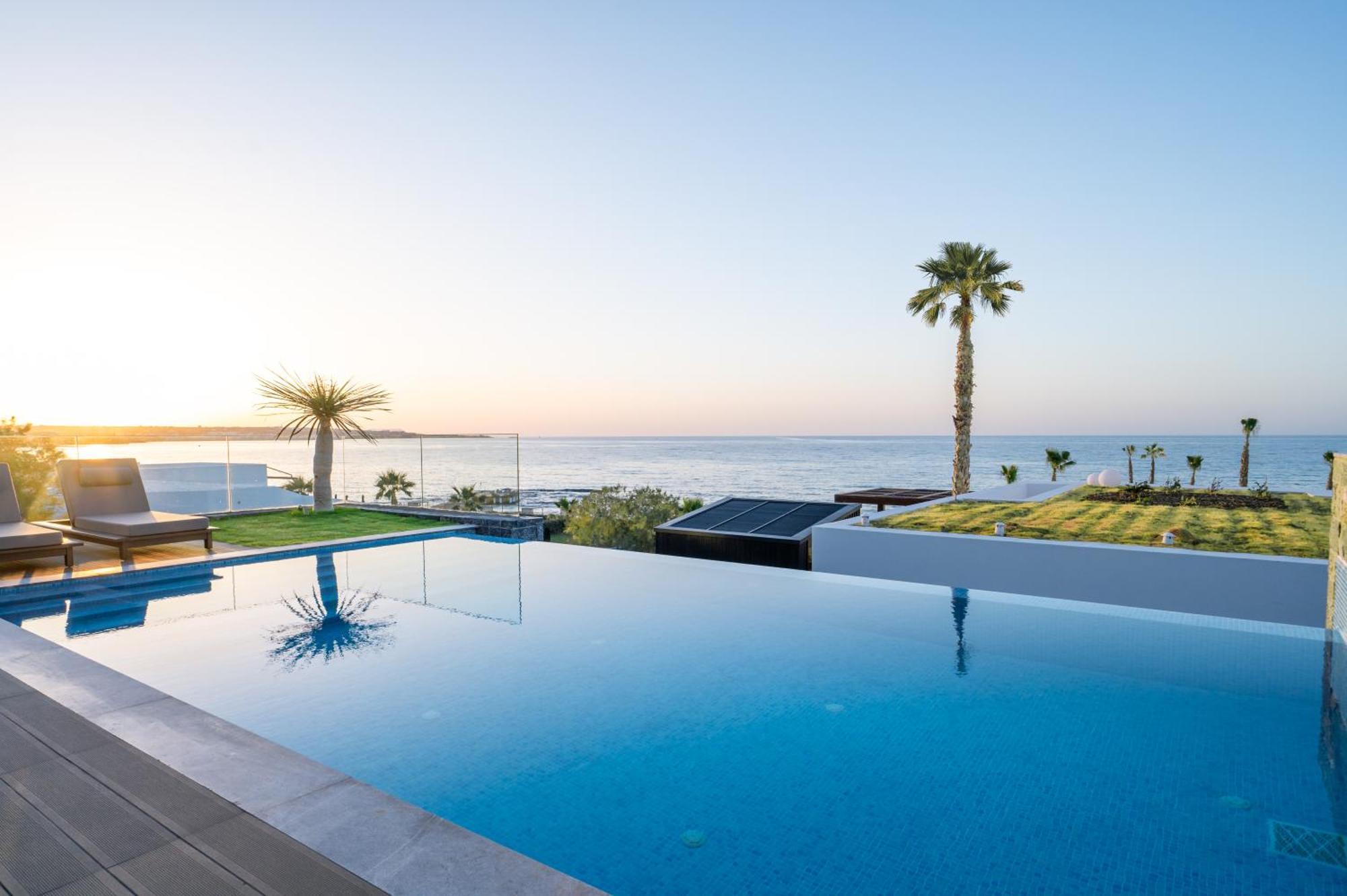 Nana Princess Suites Villas & Spa Hersonissos  Exterior photo